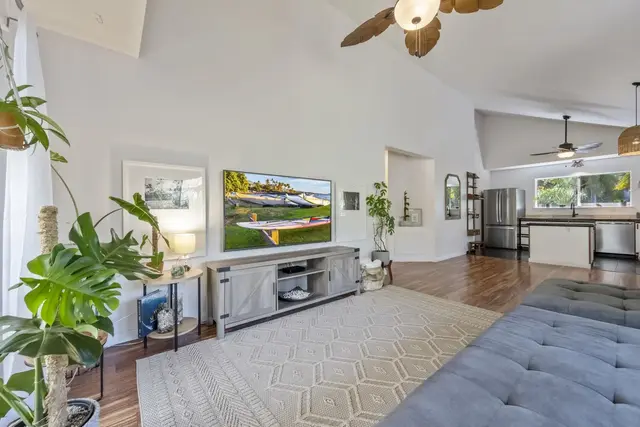 Listing Image for 872 Mahealani St 9 of 45