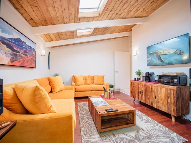 Listing Image for 19 Holomakani Pl 18 of 50