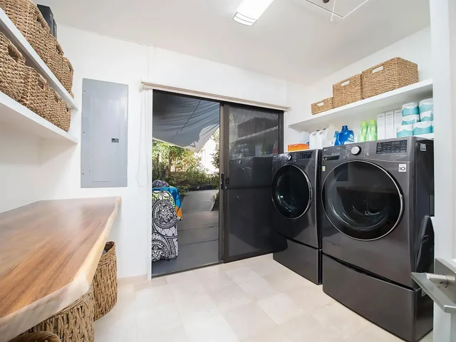 Listing Image for 19 Holomakani Pl 37 of 50