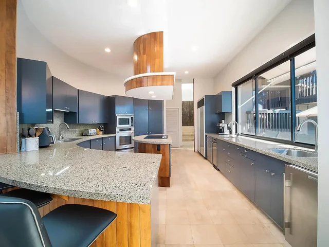 Listing Image for 19 Holomakani Pl 7 of 50