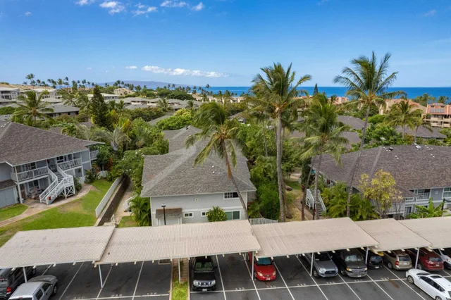 Listing Image for 160 Keonekai Rd 17-204 16 of 18