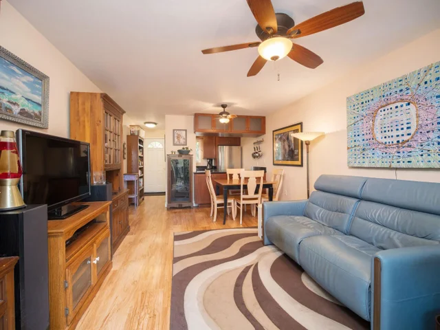 Listing Image for 160 Keonekai Rd 17-204 4 of 18