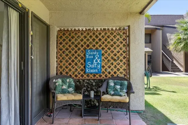 Listing Image for 1299 Uluniu Rd D-103 33 of 40