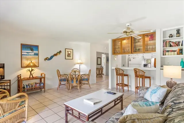 Listing Image for 1299 Uluniu Rd D-103 6 of 40
