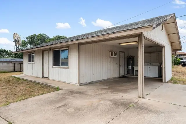 Listing Image for 243 Moali St 32 of 41