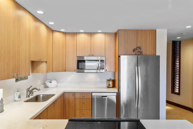 Listing Image for 3959 Lower Honoapiilani Rd 104 18 of 50