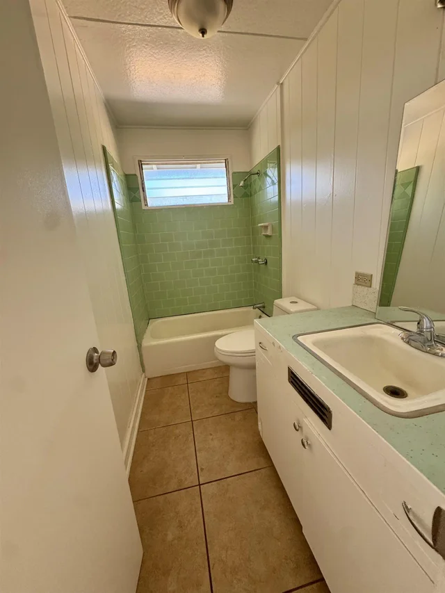 Listing Image for 205 Ala Malama Ave 19 of 23