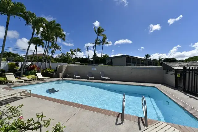 Listing Image for 120 Hui Rd F 14 F 13 of 16