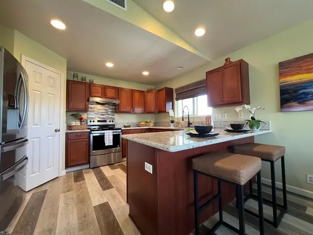 Listing Image for 11 Waihili Pl 8 of 39