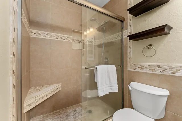 Listing Image for 15 Kulanihakoi St 4e 17 of 45