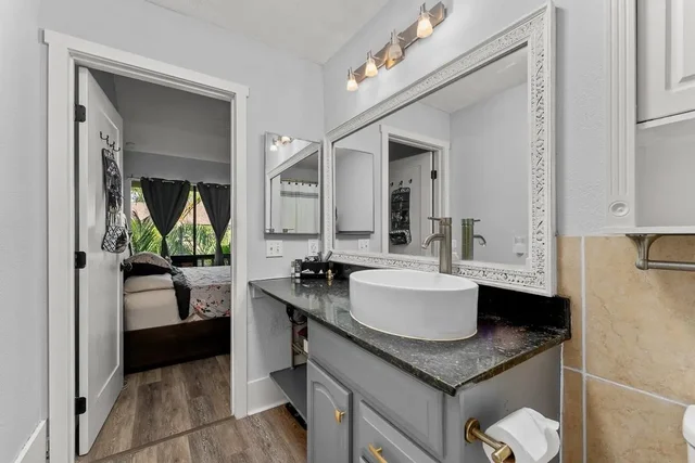 Listing Image for 15 Kulanihakoi St 4e 32 of 45