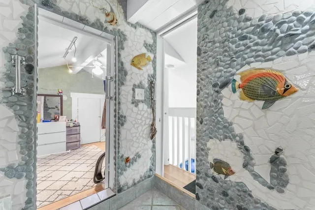 Listing Image for 15 Kulanihakoi St 4e 37 of 45