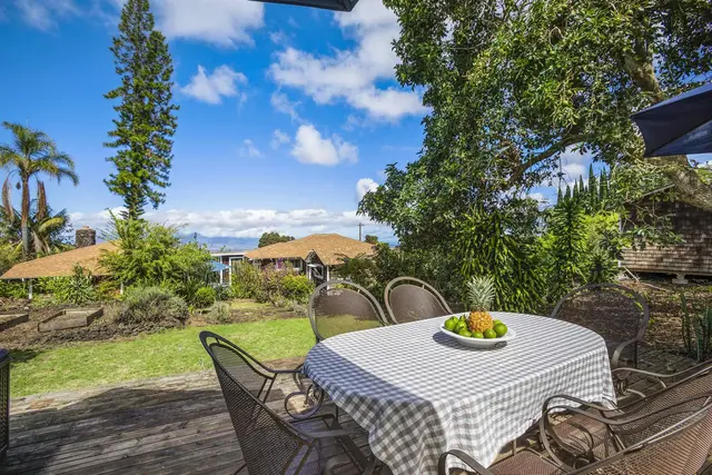 Listing Image for 16 Maukanani Rd 11 of 37