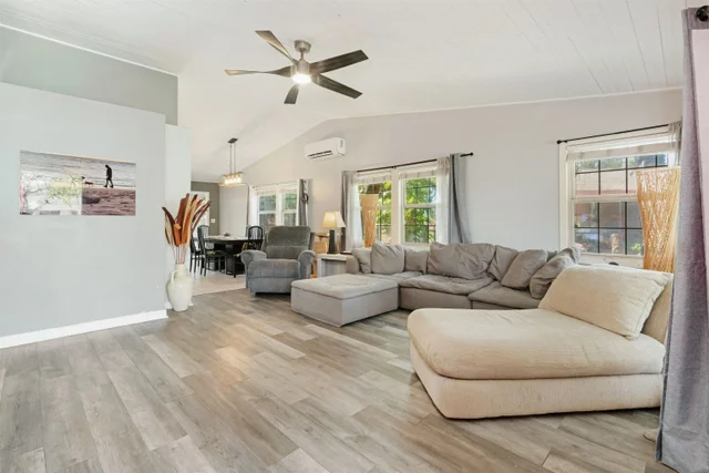 Listing Image for 82 Alena Pl 5 of 32