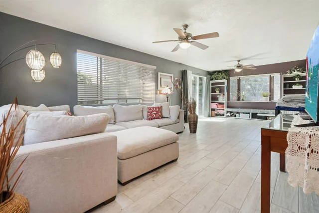 Listing Image for 82 Alena Pl 7 of 32