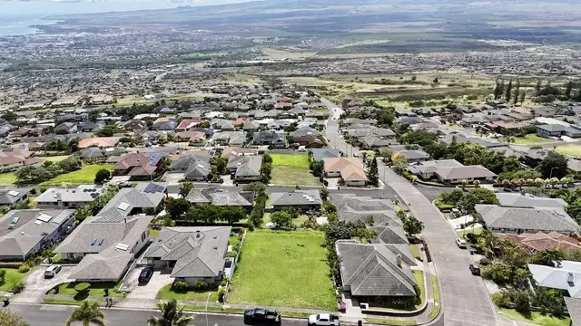 Listing Image for 551 Iiwi Way 10 of 14