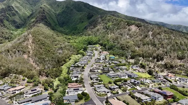 Listing Image for 551 Iiwi Way 12 of 14