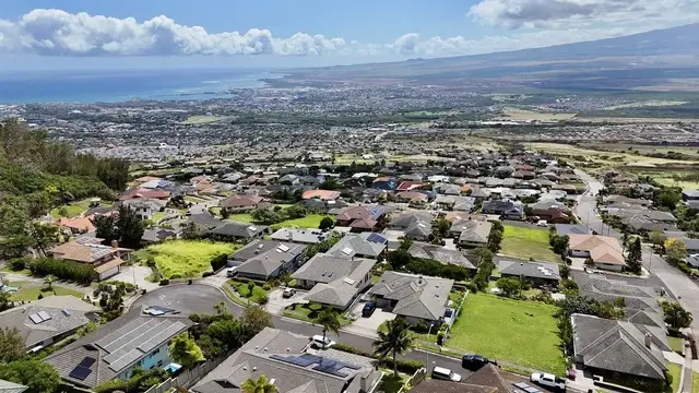 Listing Image for 551 Iiwi Way 6 of 14