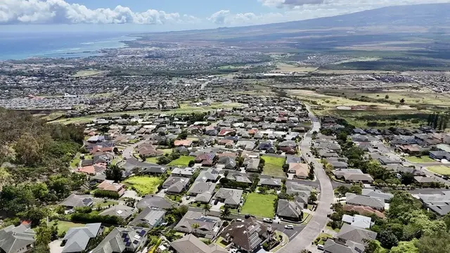 Listing Image for 551 Iiwi Way 9 of 14