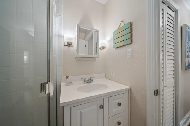 Listing Image for 2750 Kalapu Dr 35 28 of 41