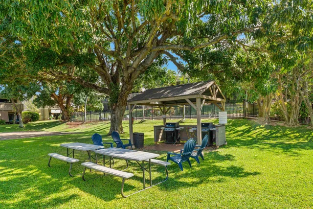 Listing Image for 4435 Lower Honoapiilani Rd 112 18 of 23