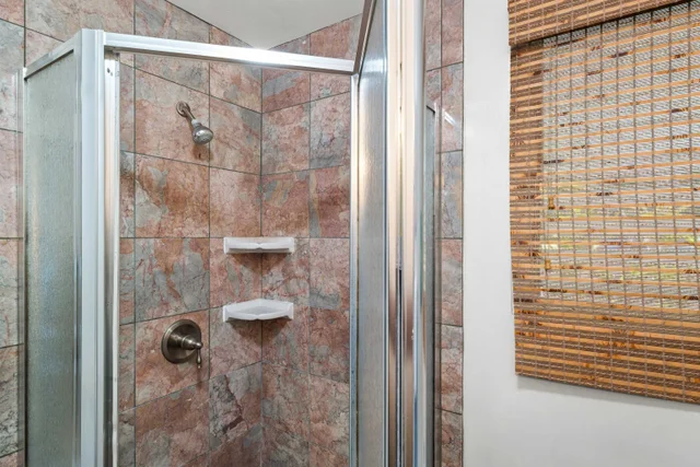 Listing Image for 4435 Lower Honoapiilani Rd 112 7 of 23