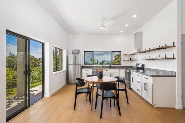 Listing Image for 820 Kupulau Dr 31 of 50