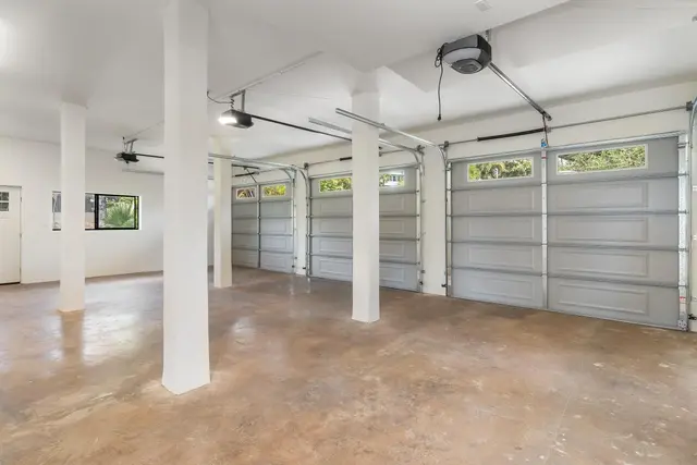 Listing Image for 820 Kupulau Dr 48 of 50