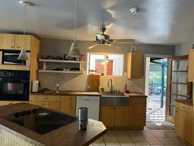 Listing Image for 34 E Welakahao Rd 3 of 50