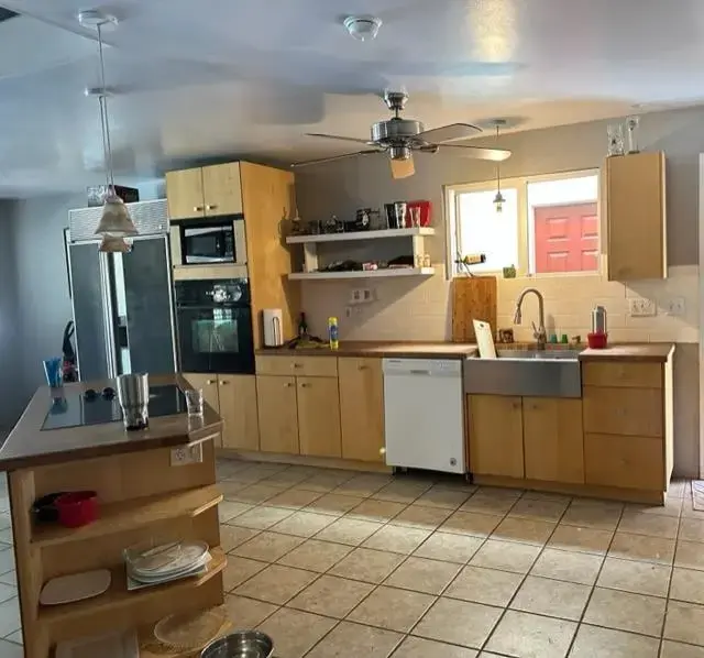 Listing Image for 34 E Welakahao Rd 4 of 50