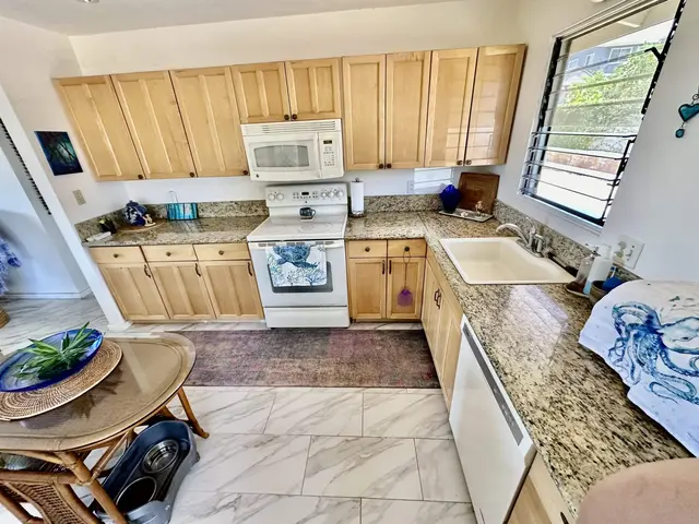 Listing Image for 37 Aahi Pl 12 of 29