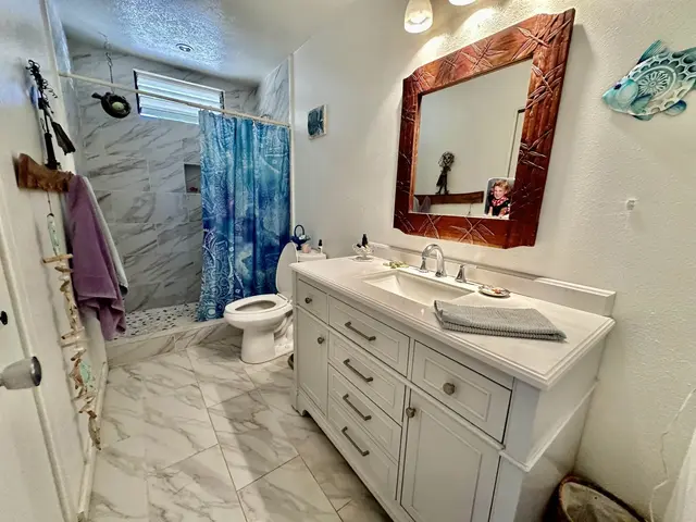 Listing Image for 37 Aahi Pl 18 of 29