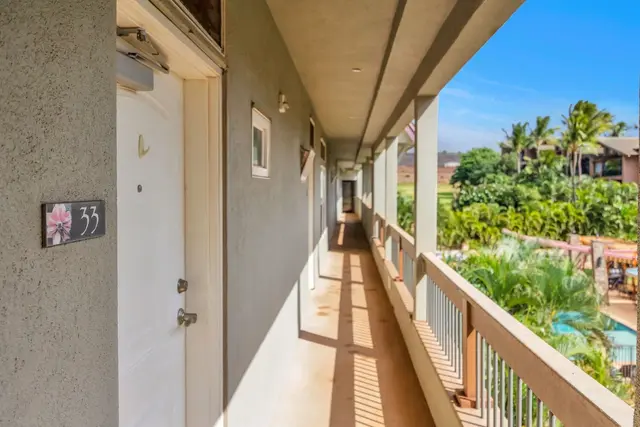 Listing Image for 3706 Lower Honoapiilani Rd D-33 24 of 38