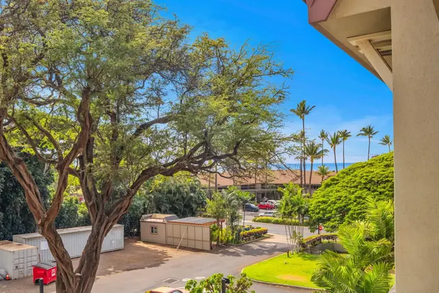 Listing Image for 3706 Lower Honoapiilani Rd D-33 27 of 38