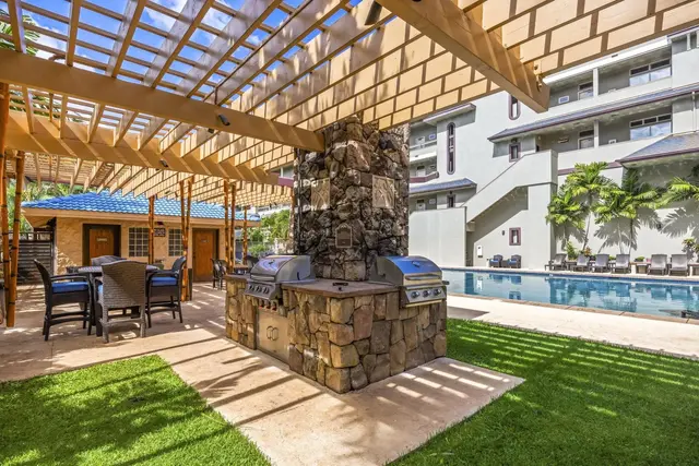 Listing Image for 3706 Lower Honoapiilani Rd D-33 36 of 38