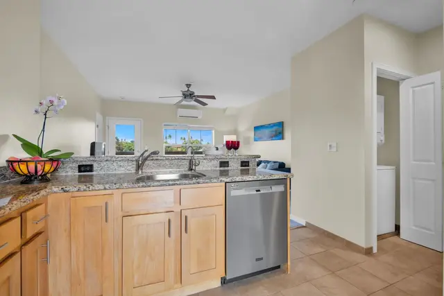 Listing Image for 3706 Lower Honoapiilani Rd D-33 8 of 38