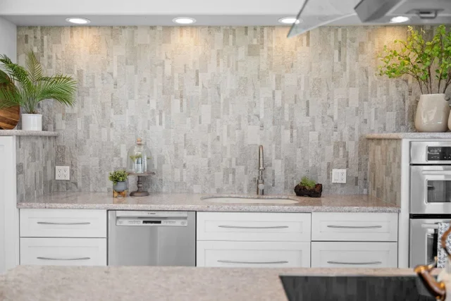 Listing Image for 28 Lotus Pl 14 of 50