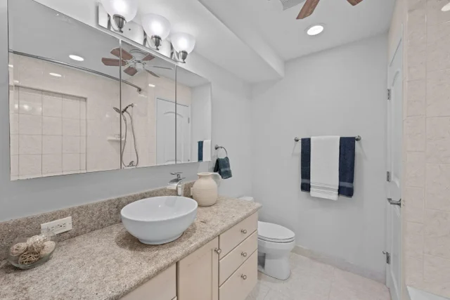 Listing Image for 28 Lotus Pl 42 of 50