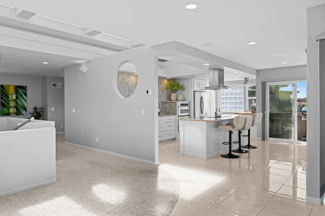 Listing Image for 28 Lotus Pl 7 of 50