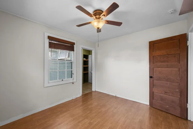 Listing Image for 815 Kuulei St 16 of 26