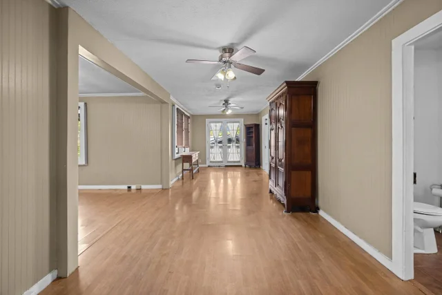 Listing Image for 815 Kuulei St 6 of 26