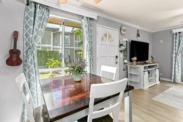 Listing Image for 480 Kenolio Rd 7-102 17 of 50