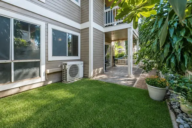 Listing Image for 480 Kenolio Rd 7-102 3 of 50