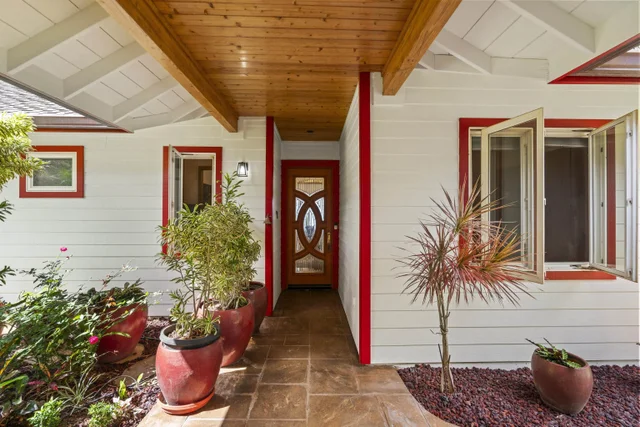 Listing Image for 70 Iliahi Way 17 of 50