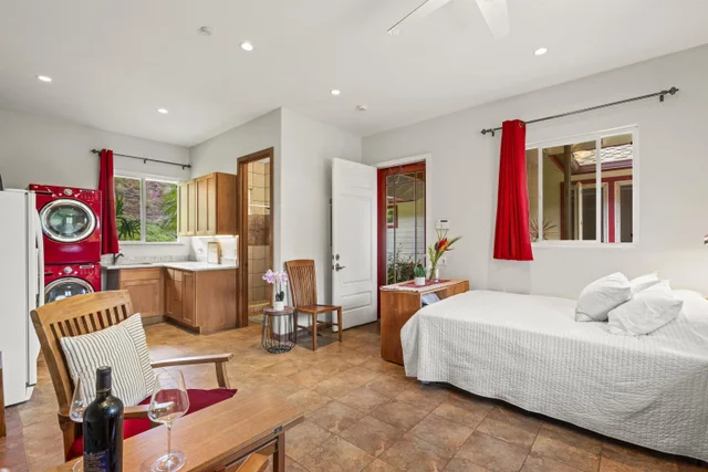 Listing Image for 70 Iliahi Way 34 of 50