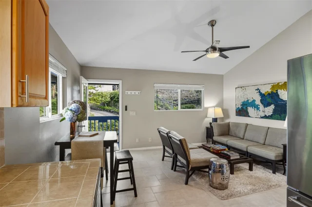 Listing Image for 114 Mano Dr B 16 of 50