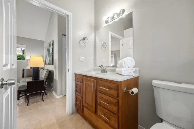 Listing Image for 114 Mano Dr B 29 of 50