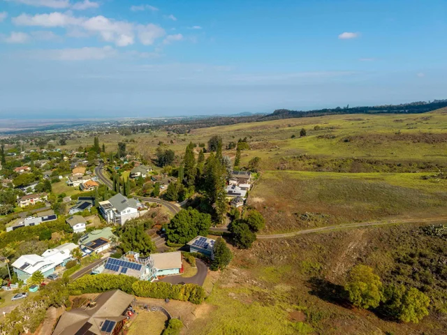 Listing Image for 114 Mano Dr B 35 of 50