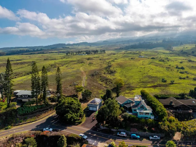 Listing Image for 114 Mano Dr B 4 of 50