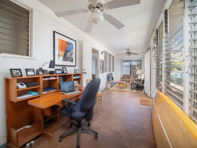 Listing Image for 2208 Haukai Pl 6 of 25